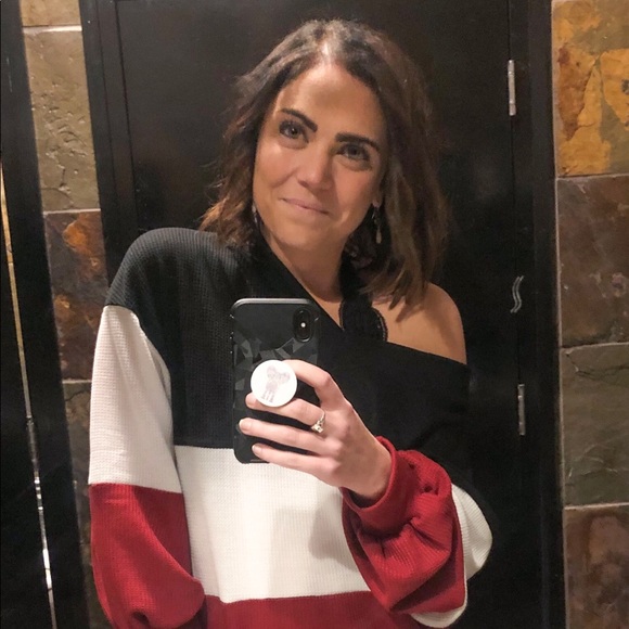 Meet your Posher, Whitney - Picture 5 of 6